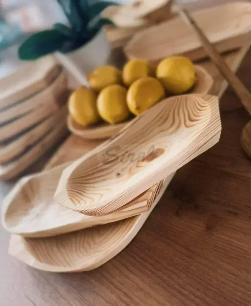 TFY No.593 Drevená sada misiek s podnosom 13 ks