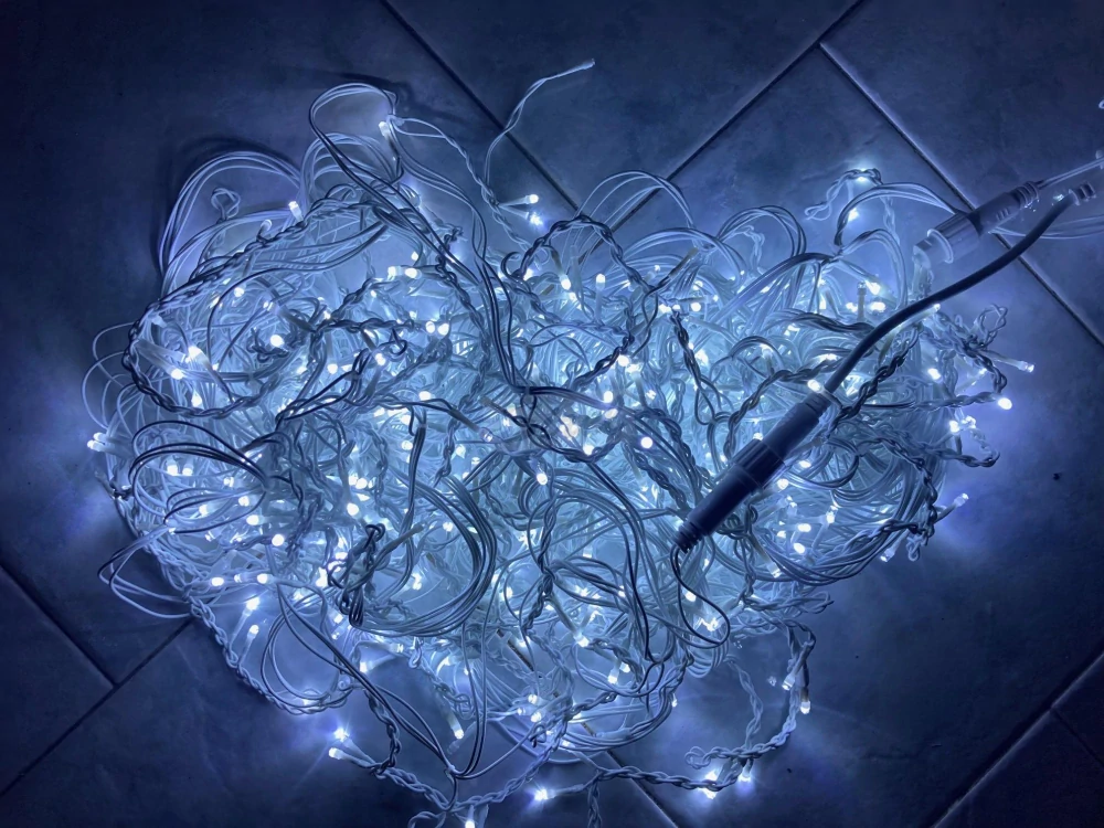 R8 KE22-623 Vianočná led svetelná záclona Studená biela - Biela 500 led 25m